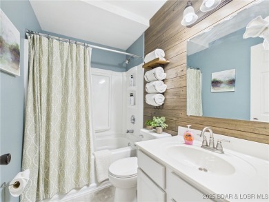 Stunning 4-Bedroom Home with Seasonal Lake Views & Strong Rental on The Oaks Golf Course in Missouri - for sale on GolfHomes.com, golf home, golf lot