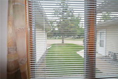 Perfectly Maintained One Level Townhome. Walking distance to on Stones Throw Golf Course in Minnesota - for sale on GolfHomes.com, golf home, golf lot