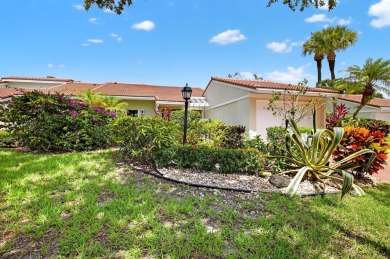 Welcome to 37 Glens Drive W, a beautifully maintained 2-bedroom on Hunters Run Golf and Country Club in Florida - for sale on GolfHomes.com, golf home, golf lot