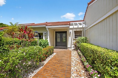 Welcome to 37 Glens Drive W, a beautifully maintained 2-bedroom on Hunters Run Golf and Country Club in Florida - for sale on GolfHomes.com, golf home, golf lot