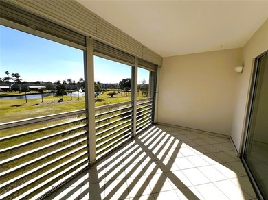 PENTHOUSE with Spectacular GOLF/WATER/FOUNTAIN/CLUBHOUSE VIEW on Wynmoor Golf Course in Florida - for sale on GolfHomes.com, golf home, golf lot