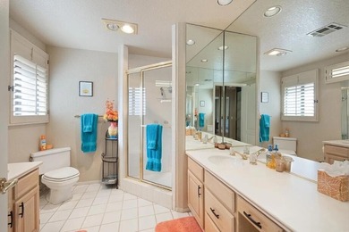 4 bedrooms, 3 baths, this updated home is on the Palm Desert on Palm Desert Country Club in California - for sale on GolfHomes.com, golf home, golf lot