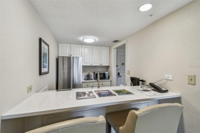 Under contract-accepting backup offers. DELUXE EXECUTIVE SUITE on Innisbrook Resort and Golf Club in Florida - for sale on GolfHomes.com, golf home, golf lot
