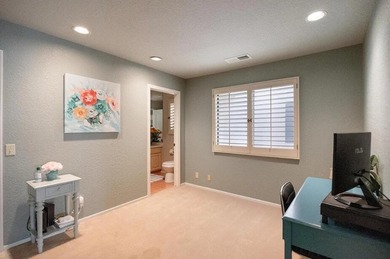 4 bedrooms, 3 baths, this updated home is on the Palm Desert on Palm Desert Country Club in California - for sale on GolfHomes.com, golf home, golf lot