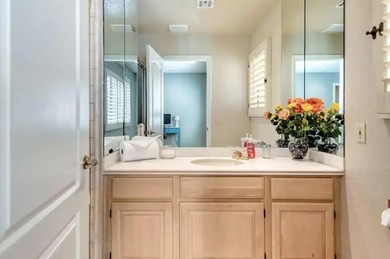 4 bedrooms, 3 baths, this updated home is on the Palm Desert on Palm Desert Country Club in California - for sale on GolfHomes.com, golf home, golf lot