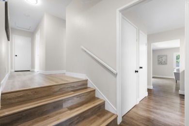 Come see the charm and comfort of this updated home, featuring on Willow Park Golf Course in California - for sale on GolfHomes.com, golf home, golf lot