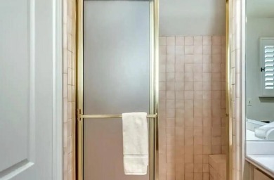 4 bedrooms, 3 baths, this updated home is on the Palm Desert on Palm Desert Country Club in California - for sale on GolfHomes.com, golf home, golf lot