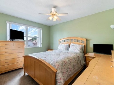 Where Lake Views, Lush Vibes, and Lasting Memories Await on Hollybrook Golf and Tennis Club  in Florida - for sale on GolfHomes.com, golf home, golf lot