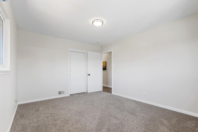 Come see the charm and comfort of this updated home, featuring on Willow Park Golf Course in California - for sale on GolfHomes.com, golf home, golf lot