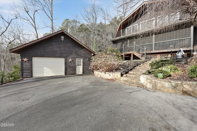 This 3-bedroom, 2-bath beauty sits on two very private lots on Bent Creek Golf Course in Tennessee - for sale on GolfHomes.com, golf home, golf lot