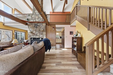 This 3-bedroom, 2-bath beauty sits on two very private lots on Bent Creek Golf Course in Tennessee - for sale on GolfHomes.com, golf home, golf lot