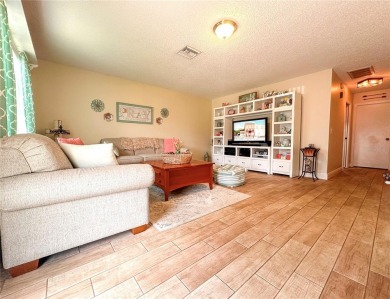 Lovely and bright 2-bedroom, 2-bath condo in the desirable Kings on Kings Point Executive Golf Course in Florida - for sale on GolfHomes.com, golf home, golf lot