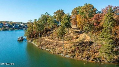 Lakefront Lot - One of the last Lakefront lots available in on Toqua Golf Course - Loudon County in Tennessee - for sale on GolfHomes.com, golf home, golf lot