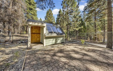 Great Lake Almanor West residence, nestled on a sprawling on Lake Almanor West Golf Course in California - for sale on GolfHomes.com, golf home, golf lot