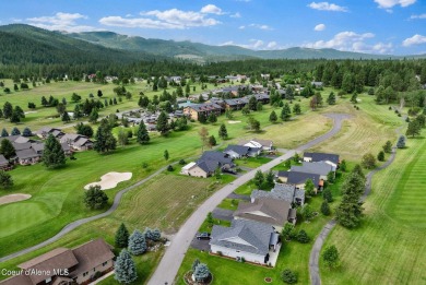 This home on the Stoneridge Golf Course has fantastic curb on Stoneridge Golf Club in Idaho - for sale on GolfHomes.com, golf home, golf lot