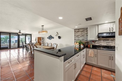 Enjoy living the SW Florida lifestyle in this *move in ready* 3 on The Landings Yacht, Golf and Tennis Club in Florida - for sale on GolfHomes.com, golf home, golf lot