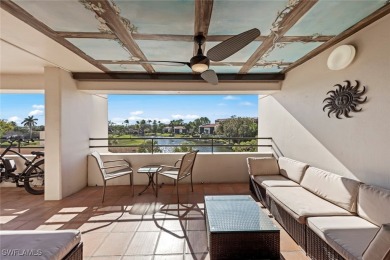 Enjoy living the SW Florida lifestyle in this *move in ready* 3 on The Landings Yacht, Golf and Tennis Club in Florida - for sale on GolfHomes.com, golf home, golf lot