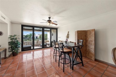 Enjoy living the SW Florida lifestyle in this *move in ready* 3 on The Landings Yacht, Golf and Tennis Club in Florida - for sale on GolfHomes.com, golf home, golf lot