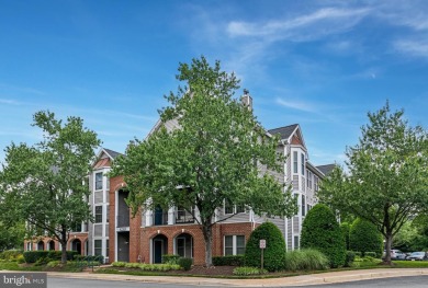 Welcome to this bright and beautifully maintained two-bedroom on Algonkian Regional Park Golf Course in Virginia - for sale on GolfHomes.com, golf home, golf lot