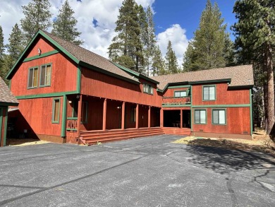 This fully turnkey townhome is the perfect retreat nestled in on Tahoe Donner Golf Course in California - for sale on GolfHomes.com, golf home, golf lot