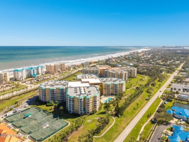 WELCOME TO HARBOUR VILLAGE YACHT & GOLF CLUB! LIVE LIFE TO THE on Harbour Village Golf and Yacht Club in Florida - for sale on GolfHomes.com, golf home, golf lot