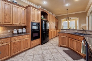 Quality Custom Built One Owner Home.  3504 SF 4 BR's 3 1/2 BA's on Eagle Crest Golf Course in Arkansas - for sale on GolfHomes.com, golf home, golf lot