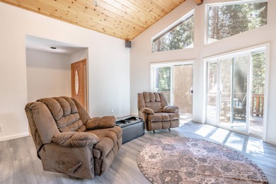 Welcome to 600 Clifford Trail, located in the desirable Lake on Lake Almanor Country Club in California - for sale on GolfHomes.com, golf home, golf lot