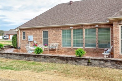 Quality Custom Built One Owner Home.  3504 SF 4 BR's 3 1/2 BA's on Eagle Crest Golf Course in Arkansas - for sale on GolfHomes.com, golf home, golf lot
