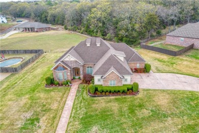 Ready to move in - Extremely Clean Quality Custom Built One on Eagle Crest Golf Course in Arkansas - for sale on GolfHomes.com, golf home, golf lot