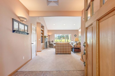 Discover this charming single-level home perfectly positioned on on Eagle Crest Golf Resort - Resort Course in Oregon - for sale on GolfHomes.com, golf home, golf lot