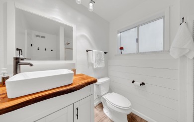 Step into a home where nature's beauty and thoughtful design on Bailey Creek Golf Course in California - for sale on GolfHomes.com, golf home, golf lot