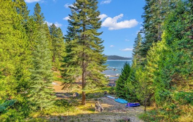 Step into a home where nature's beauty and thoughtful design on Bailey Creek Golf Course in California - for sale on GolfHomes.com, golf home, golf lot