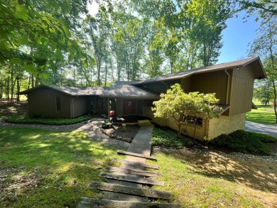 This 4 bedroom/3 bath home boasts an amazing view of the Cobb on Glade Springs Resort Golf Course in West Virginia - for sale on GolfHomes.com, golf home, golf lot