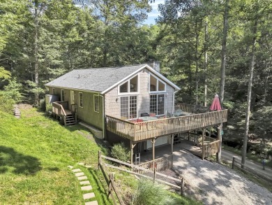Wonderful 4 bedroom, 2 full bath cabin in beautiful Hide-A-Way on Hide-A-Way Hills Club in Ohio - for sale on GolfHomes.com, golf home, golf lot