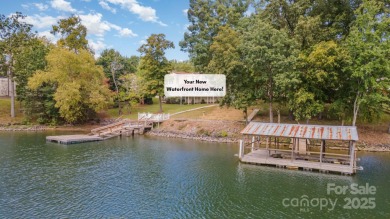 Build your dream lakefront home on this rare .73-acre lot with on The Palisades Country Club in North Carolina - for sale on GolfHomes.com, golf home, golf lot