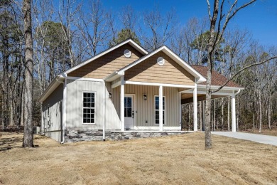 With an accepted offer seller will either pay buyer's closing on Indian Hills Country Club in Arkansas - for sale on GolfHomes.com, golf home, golf lot
