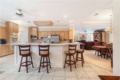 Looking for your dream home in College Station, Texas? Look no on Pebble Creek Country Club in Texas - for sale on GolfHomes.com, golf home, golf lot