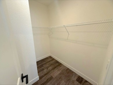 This is a fantastic opportunity to own a beautiful home in a on Pine Shadows Golf Course in Arizona - for sale on GolfHomes.com, golf home, golf lot