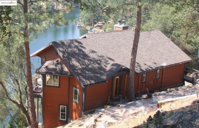 2009 Builders own  custom home w/ 176 ft lake frontage. A on Pine Mountain Lake Country Club in California - for sale on GolfHomes.com, golf home, golf lot