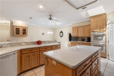 Looking for your dream home in College Station, Texas? Look no on Pebble Creek Country Club in Texas - for sale on GolfHomes.com, golf home, golf lot