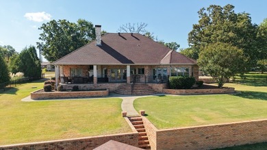 Waterfront home with approximately 150 feet of shoreline on Pinnacle Golf and Boat Club in Texas - for sale on GolfHomes.com, golf home, golf lot