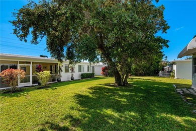 Fabulous Affordable South Florida Home in a lovely quiet 55+ on Leisureville Community Association in Florida - for sale on GolfHomes.com, golf home, golf lot