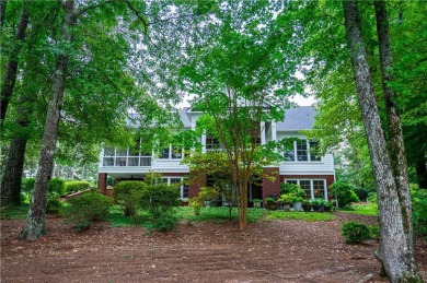 Southern Living home designed by Mitch Ginn. Great room open to on Riverside Country Club in Alabama - for sale on GolfHomes.com, golf home, golf lot