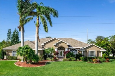 BEAUTIFUL, SPACIOUS, POOL HOME IN GREAT GOLFING COMMUNITY. 3 on Golf Hammock Country Club in Florida - for sale on GolfHomes.com, golf home, golf lot