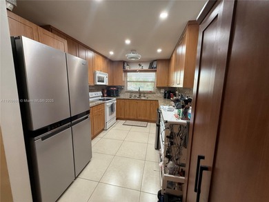 Spectacular 2/2 Condo with lots of amenities and completely on Sunrise Lakes Phase IV Golf Course in Florida - for sale on GolfHomes.com, golf home, golf lot