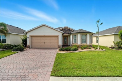 Discover this beautifully appointed 3-bedroom, 2-bathroom home on Sabal Springs Golf and Racquet Club in Florida - for sale on GolfHomes.com, golf home, golf lot