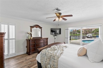 This is a must see!!!!! Never flooded and in the highly on Pasadena Yacht and Country Club in Florida - for sale on GolfHomes.com, golf home, golf lot
