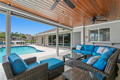 This is a must see!!!!! Never flooded and in the highly on Pasadena Yacht and Country Club in Florida - for sale on GolfHomes.com, golf home, golf lot