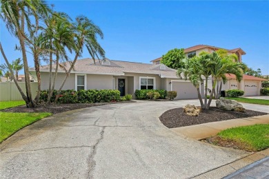 This is a must see!!!!! Never flooded and in the highly on Pasadena Yacht and Country Club in Florida - for sale on GolfHomes.com, golf home, golf lot