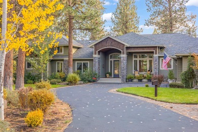 Come see this gracious, spacious one-owner home built by on Aspen Lakes Golf Course in Oregon - for sale on GolfHomes.com, golf home, golf lot